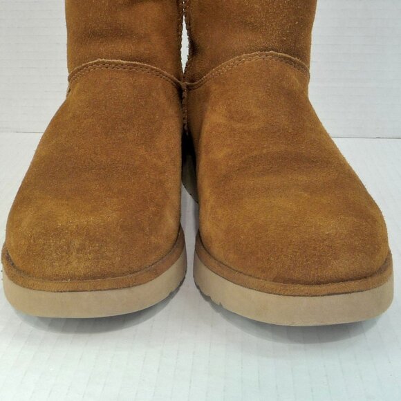 UGG KOOLABURRA SIZE 6 SLIM SHORT BOOT - Picture 10 of 15